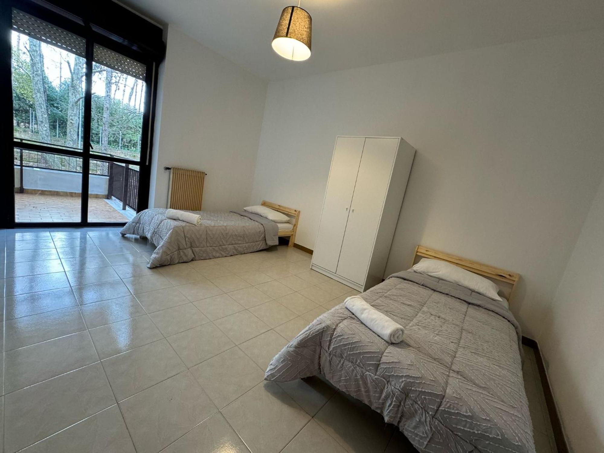 Casa de hóspedes Ra Guest House2 *